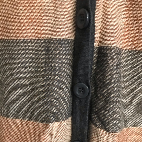 Forever 21 Boutique Cardigan - Picture 2 of 4